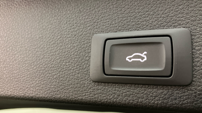 Audi Q2 35 TFSI S Line 5dr S Tronic Petrol Estate